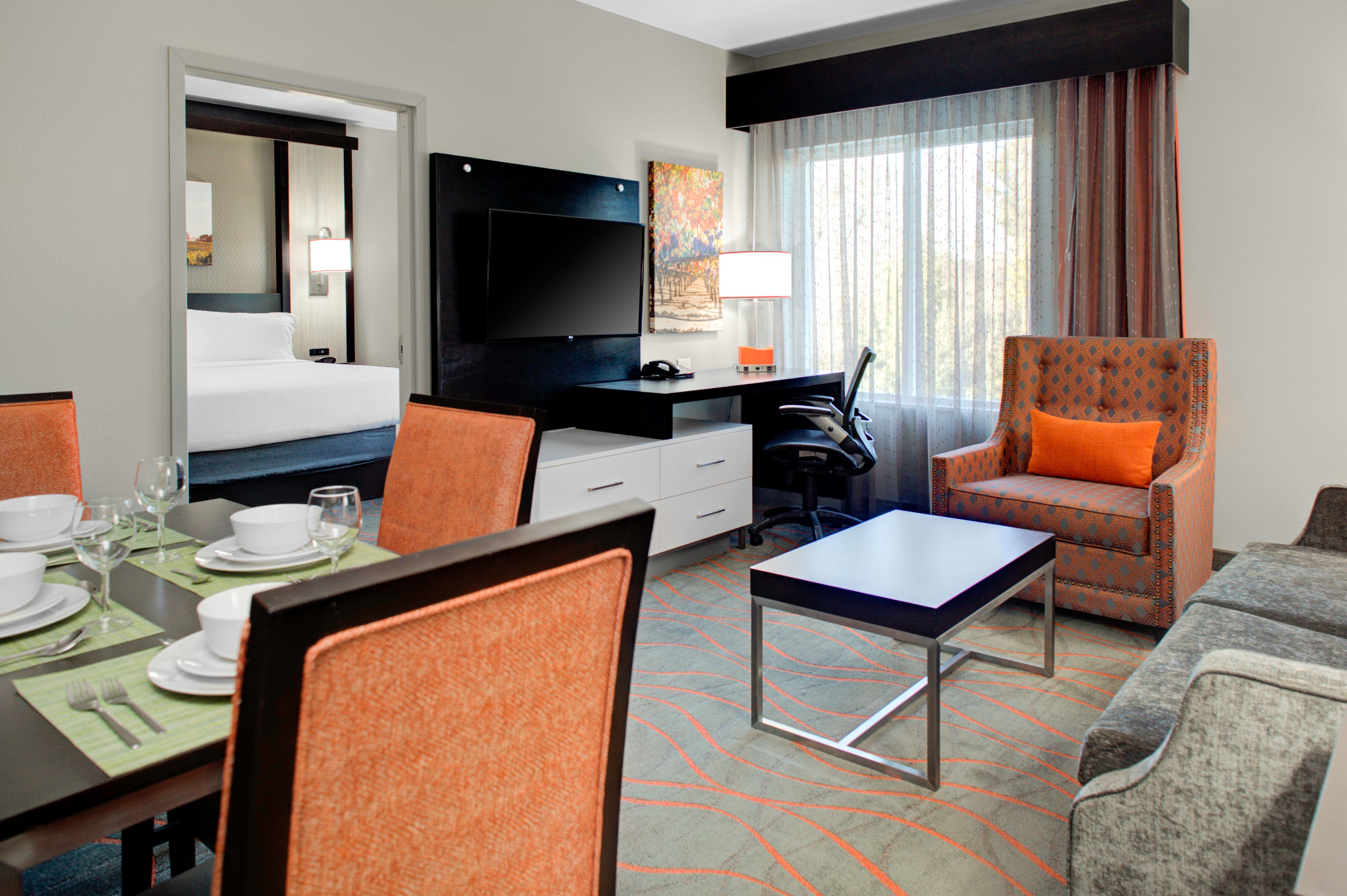 Holiday Inn Windsor - Wine Country, an IHG Hotel Exterior foto
